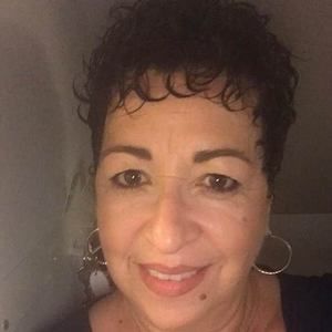 Meet your Posher, Delia